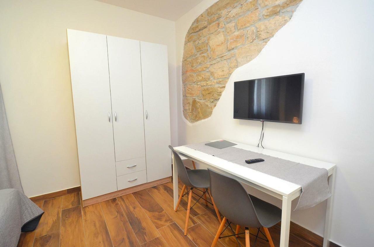 Stella Apartments Novigrad Istria Exteriör bild