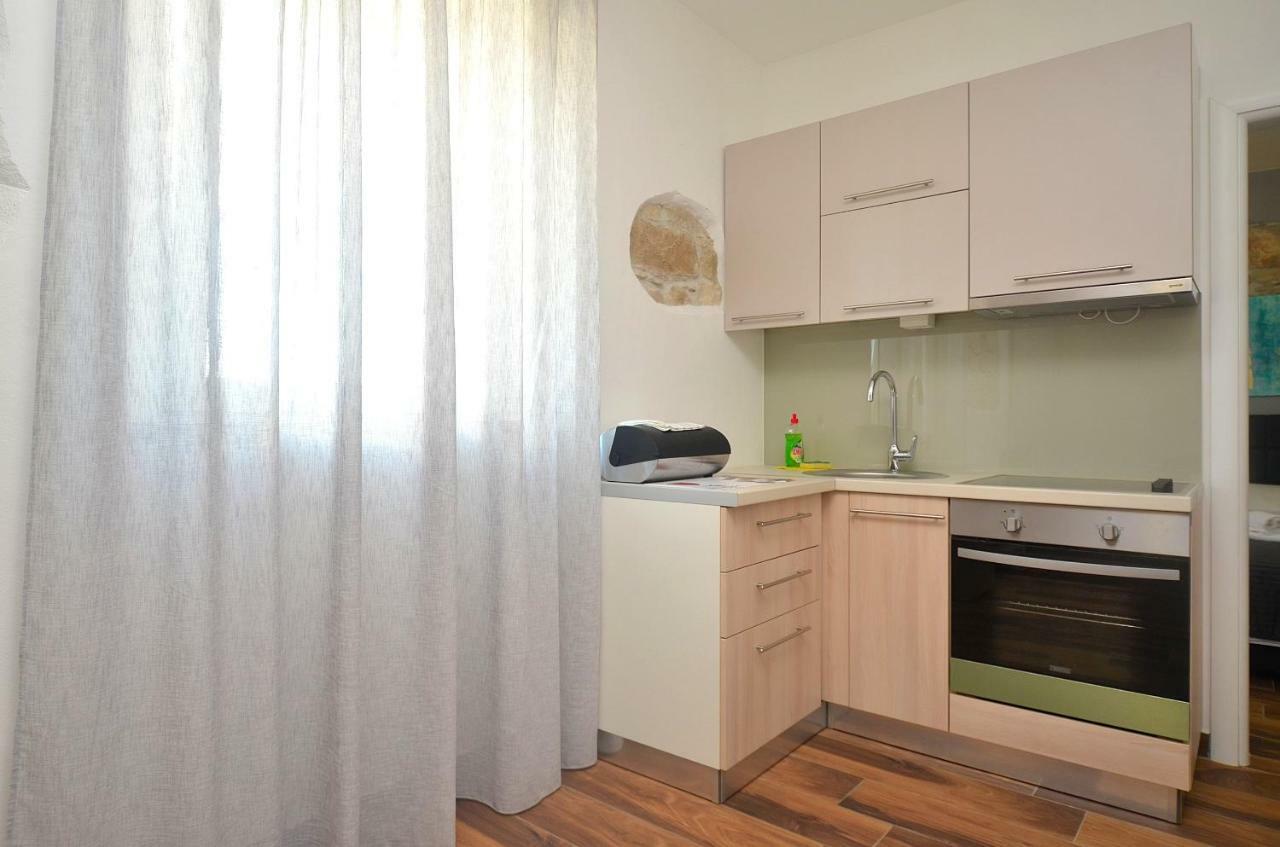 Stella Apartments Novigrad Istria Exteriör bild