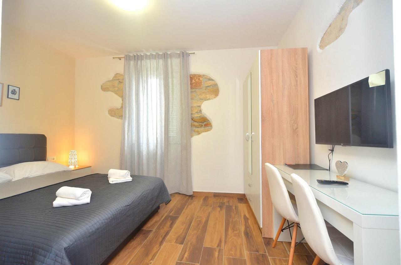 Stella Apartments Novigrad Istria Exteriör bild