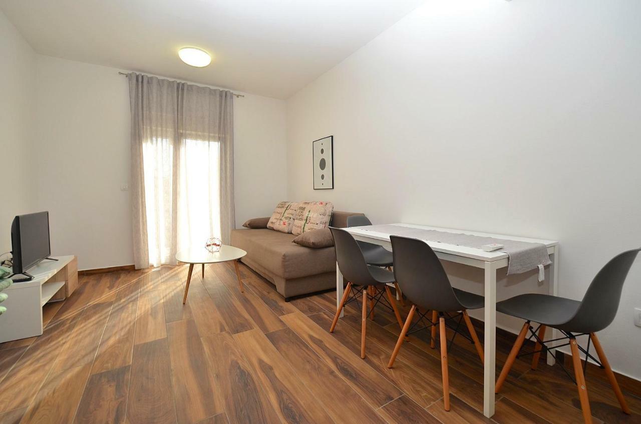 Stella Apartments Novigrad Istria Exteriör bild
